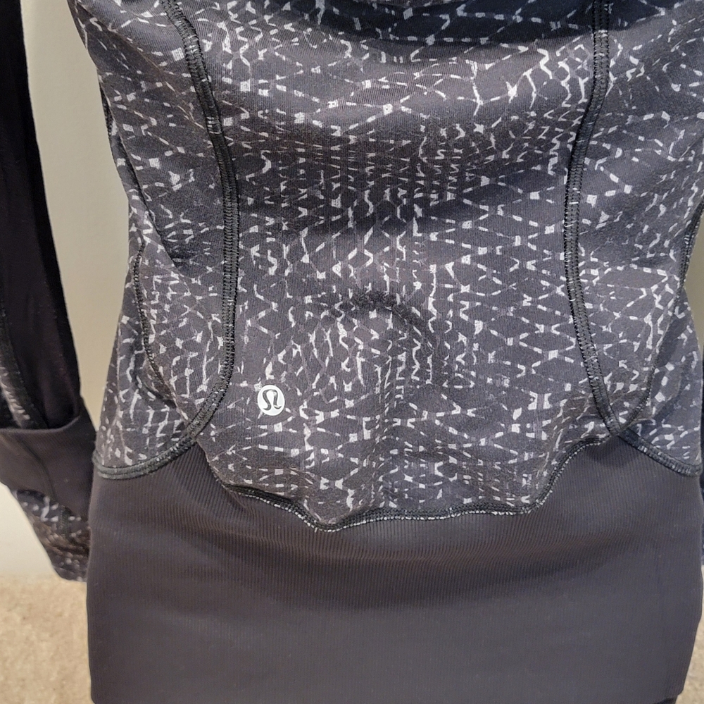LULULEMON Grey Daily Practice Jacket - Picture 8 of 13